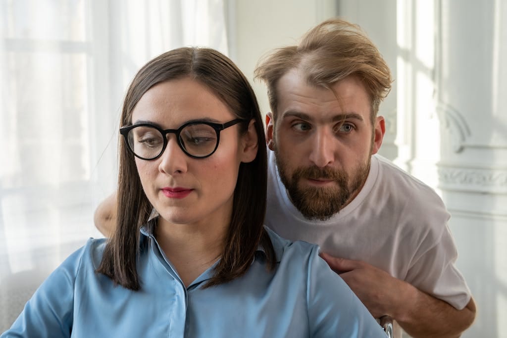 Quels sont les signes du comportement d’un homme obsédé par une femme ?